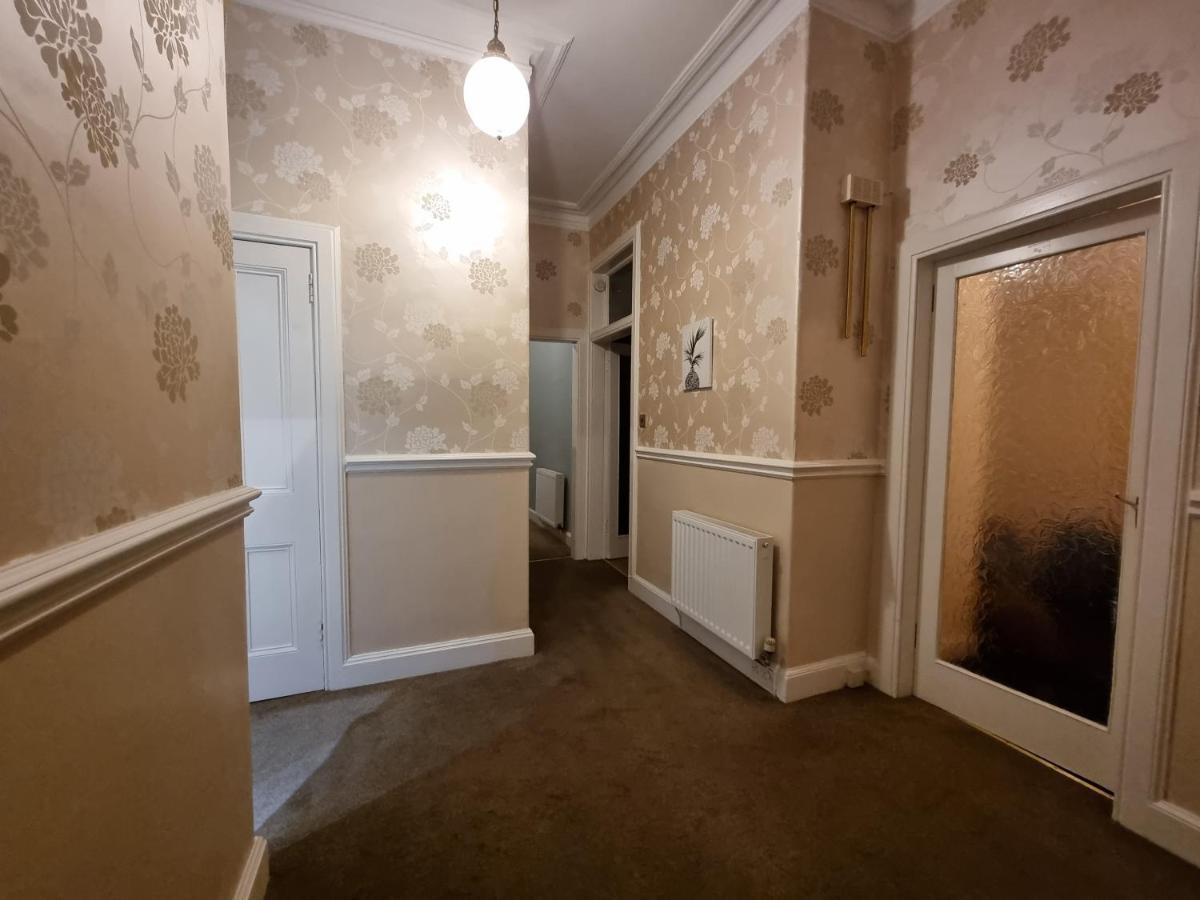 Bright 3 Bedroom Edinburgh City Apt Luaran gambar