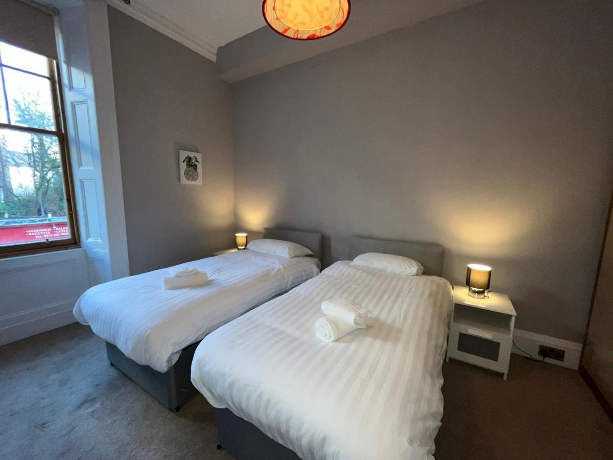 Bright 3 Bedroom Edinburgh City Apt Luaran gambar